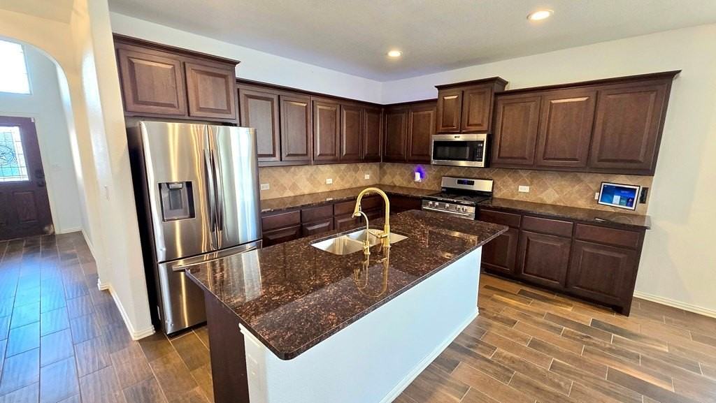 7018 Perot Ranch Rd - Photo 3 of 22