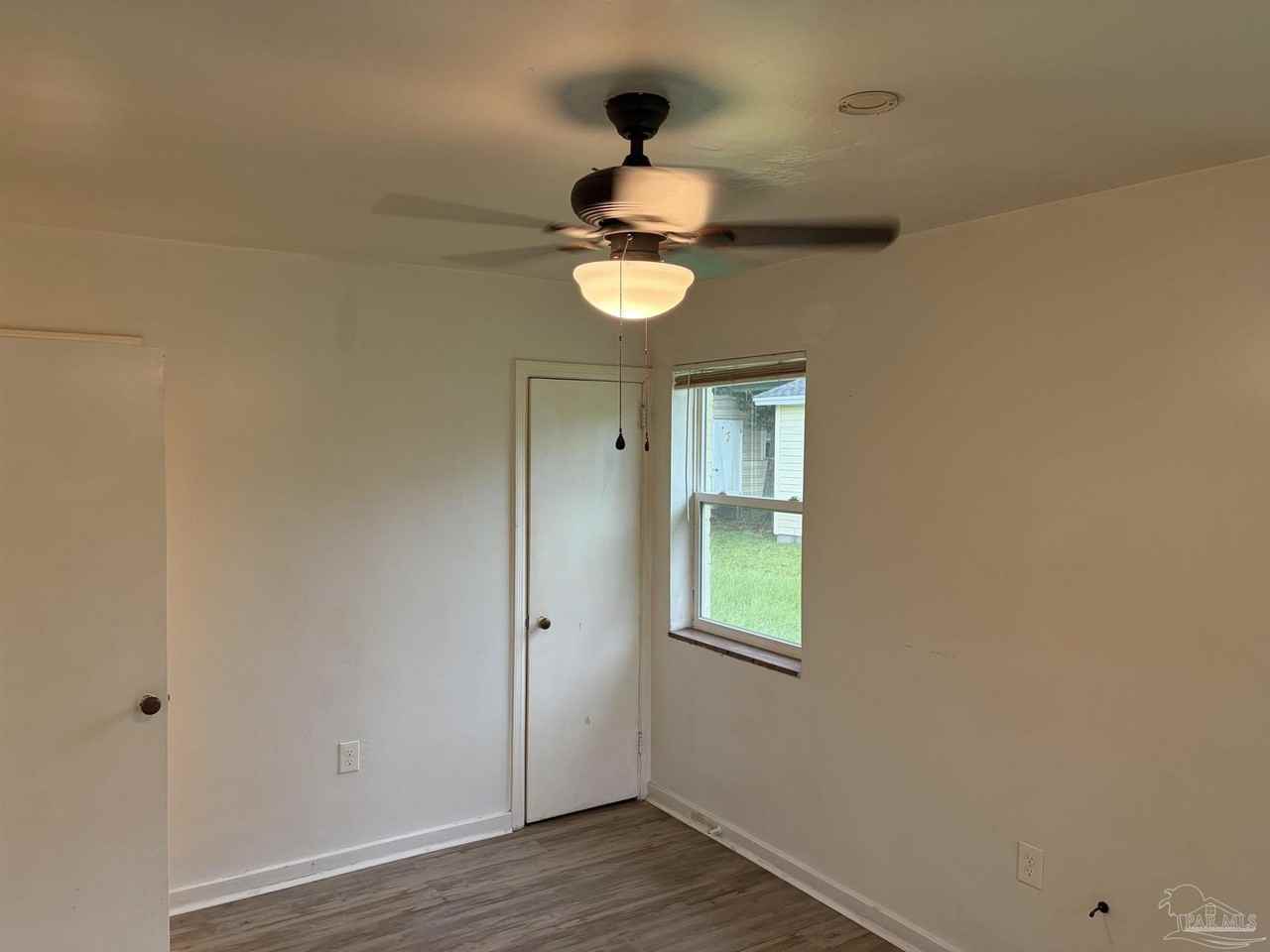 107 Holmes Dr #C - Photo 6 of 8