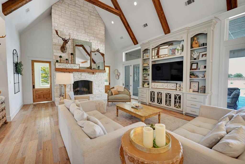 6500 Montero Ln - Photo 4 of 41