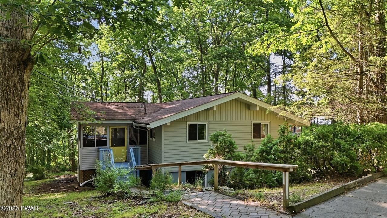 211 Water View Dr - Photo 2 of 42