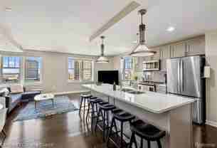 525 W Lafayette Blvd #14A - Photo 1 of 1