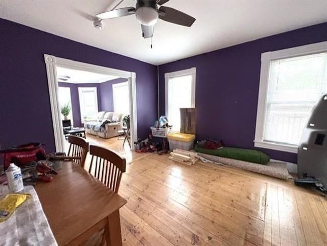 421 Laurel St - Photo 4 of 10