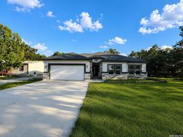 featured image of 656 Fawn Dr