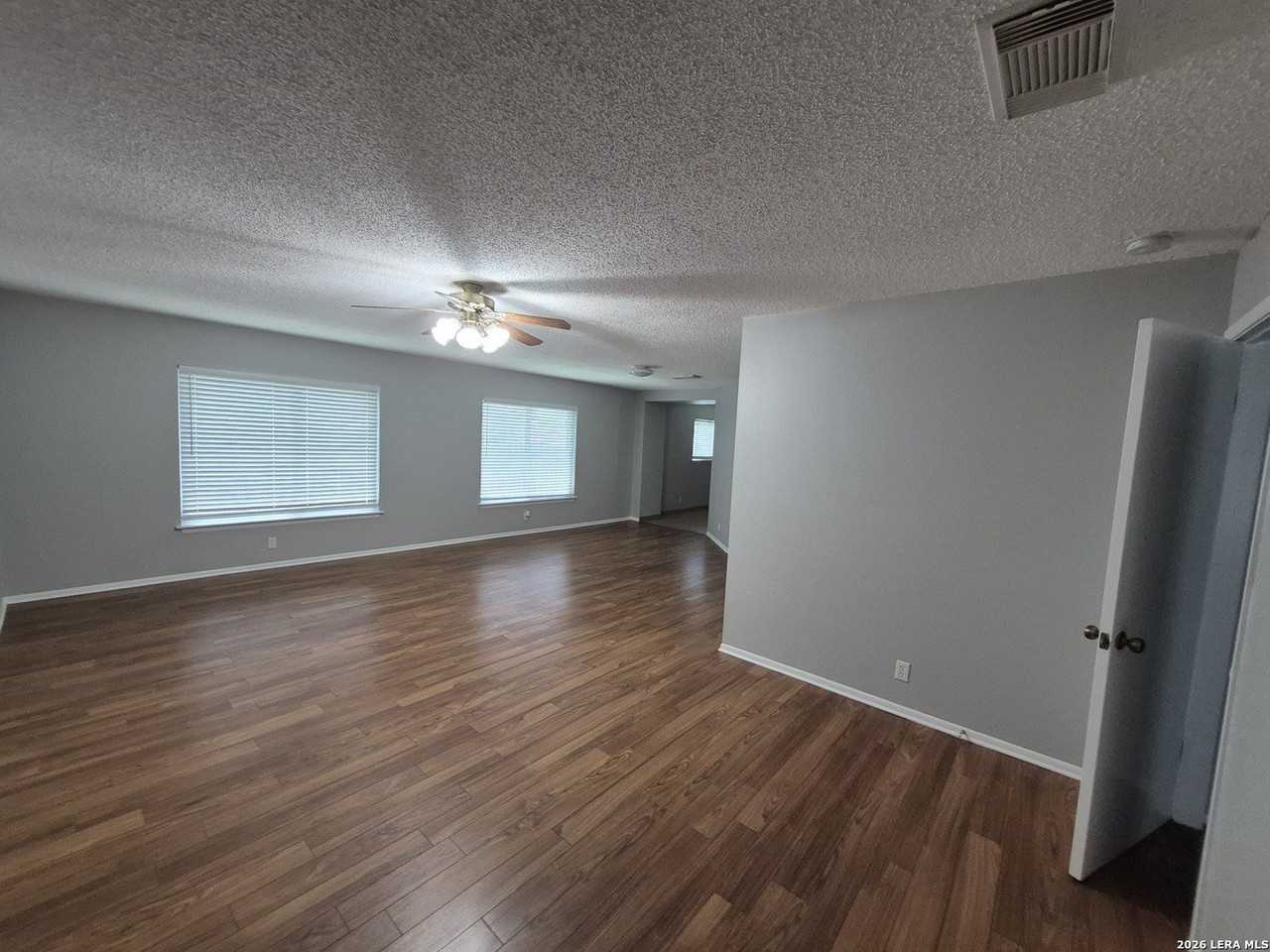 8243 Brisbane - Photo 2 of 36