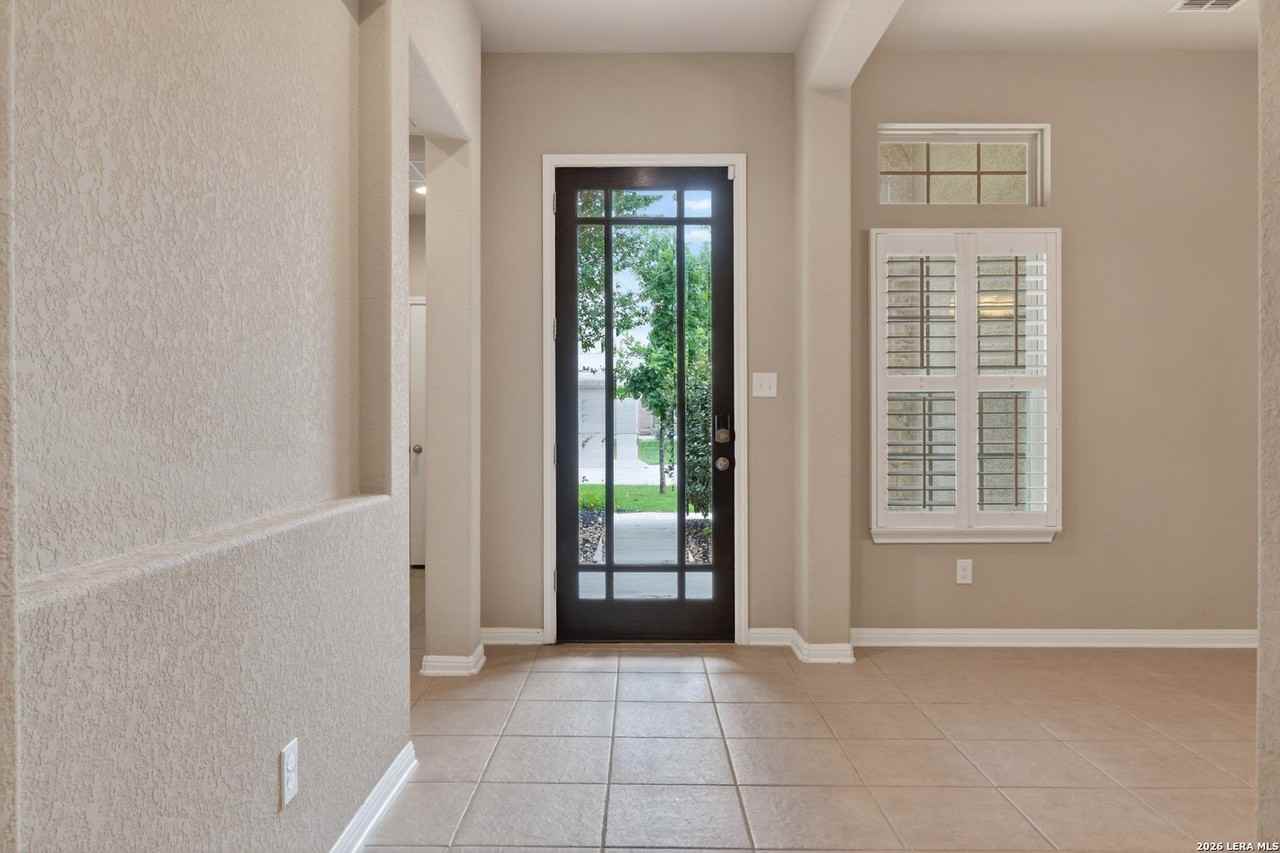 29118 Tusculum - Photo 4 of 39
