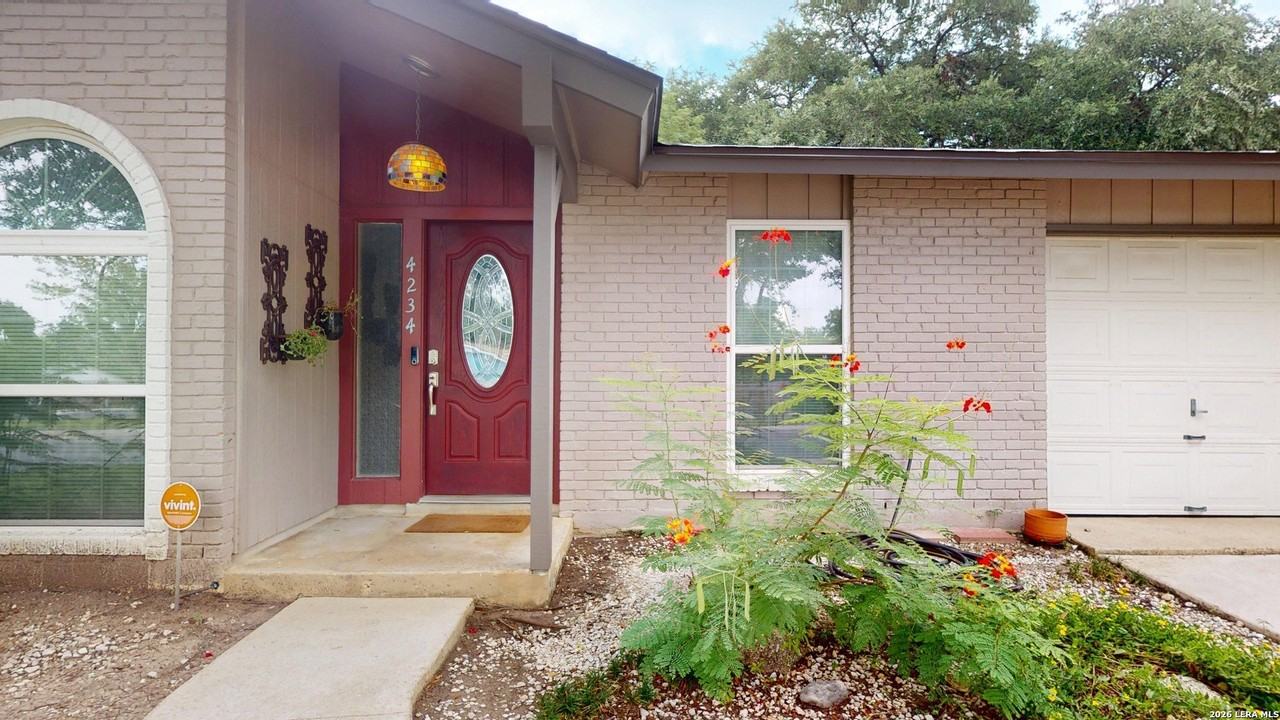 4234 Flint Hl - Photo 6 of 35