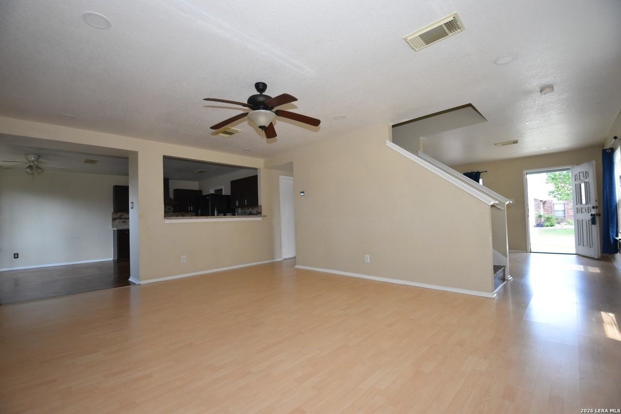 83 Viking Oak - Photo 7 of 37