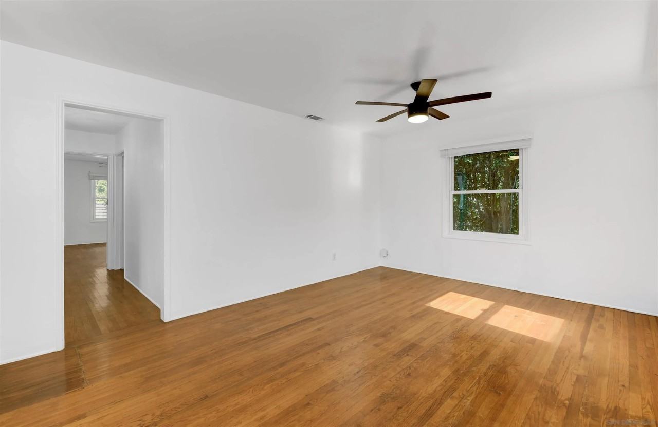 4774 College Ave - Photo 2 of 34