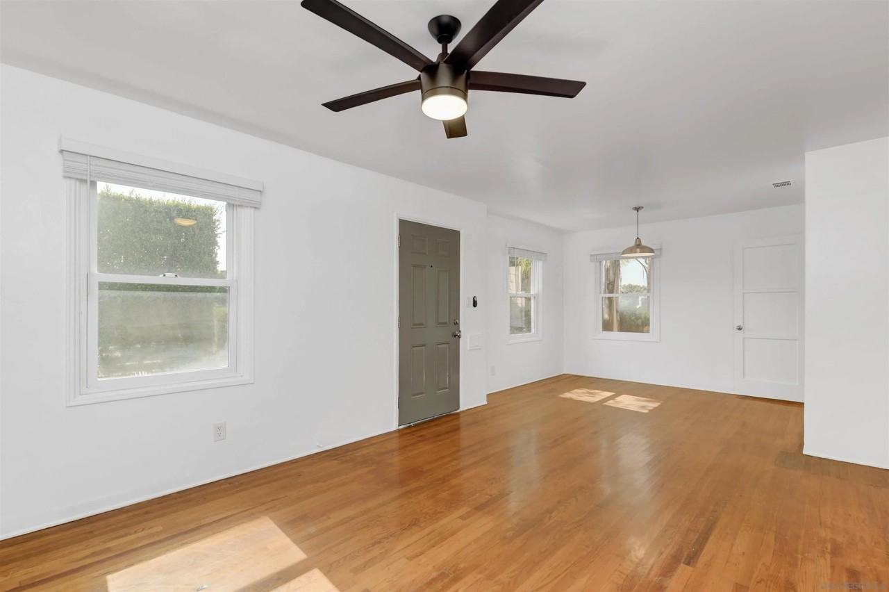 4774 College Ave - Photo 4 of 34