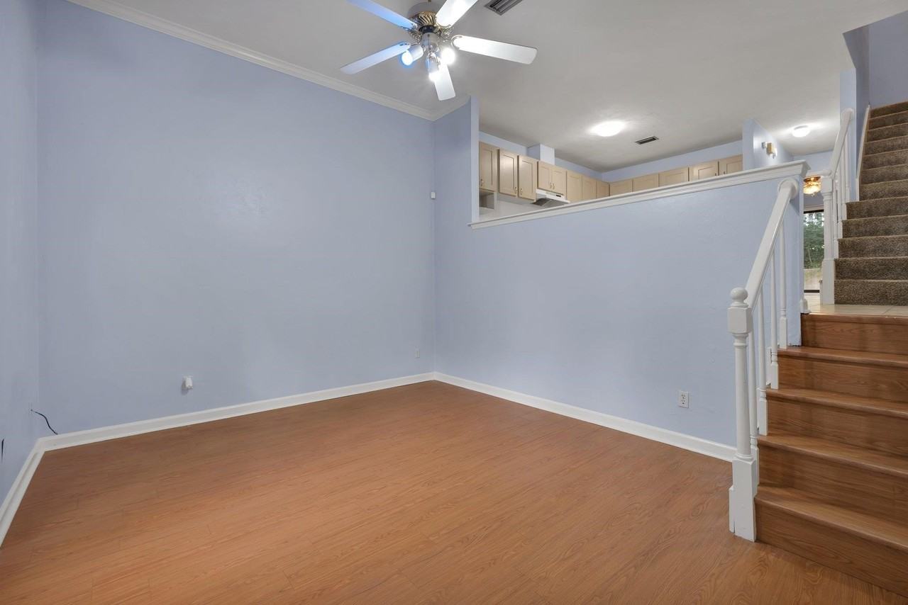 1609 S Gadsden St - Photo 3 of 21