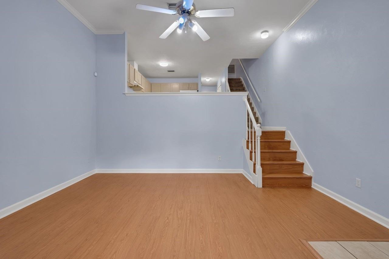 1609 S Gadsden St - Photo 4 of 21