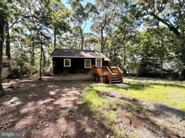 featured image of 18587 Sylvan Dr