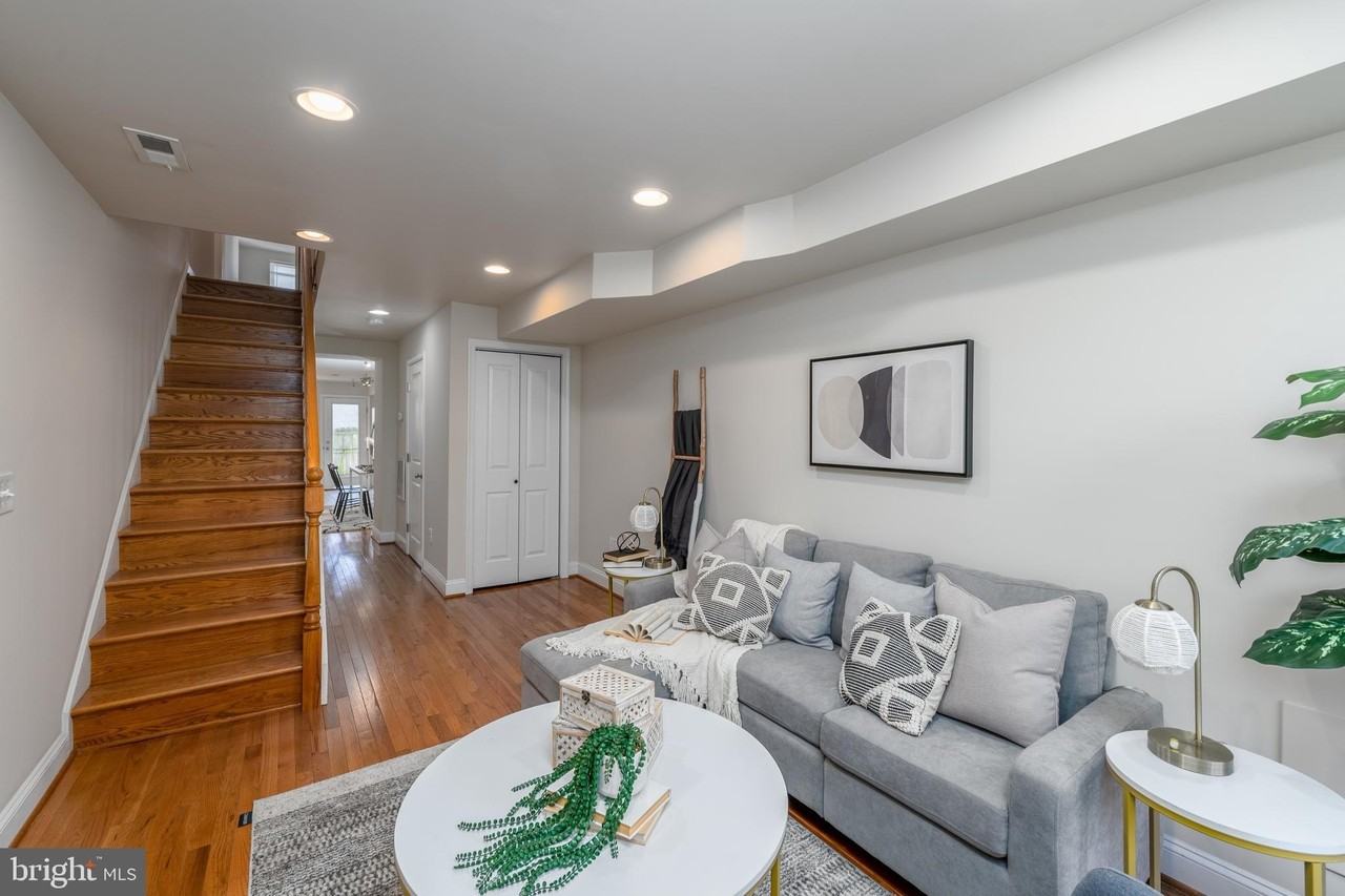 336 S Collington Ave - Photo 3 of 27