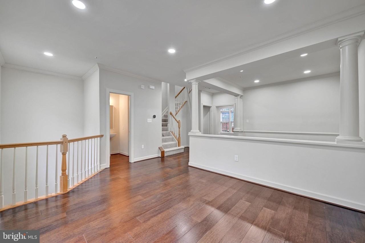 14203 Plum Run Way - Photo 5 of 48