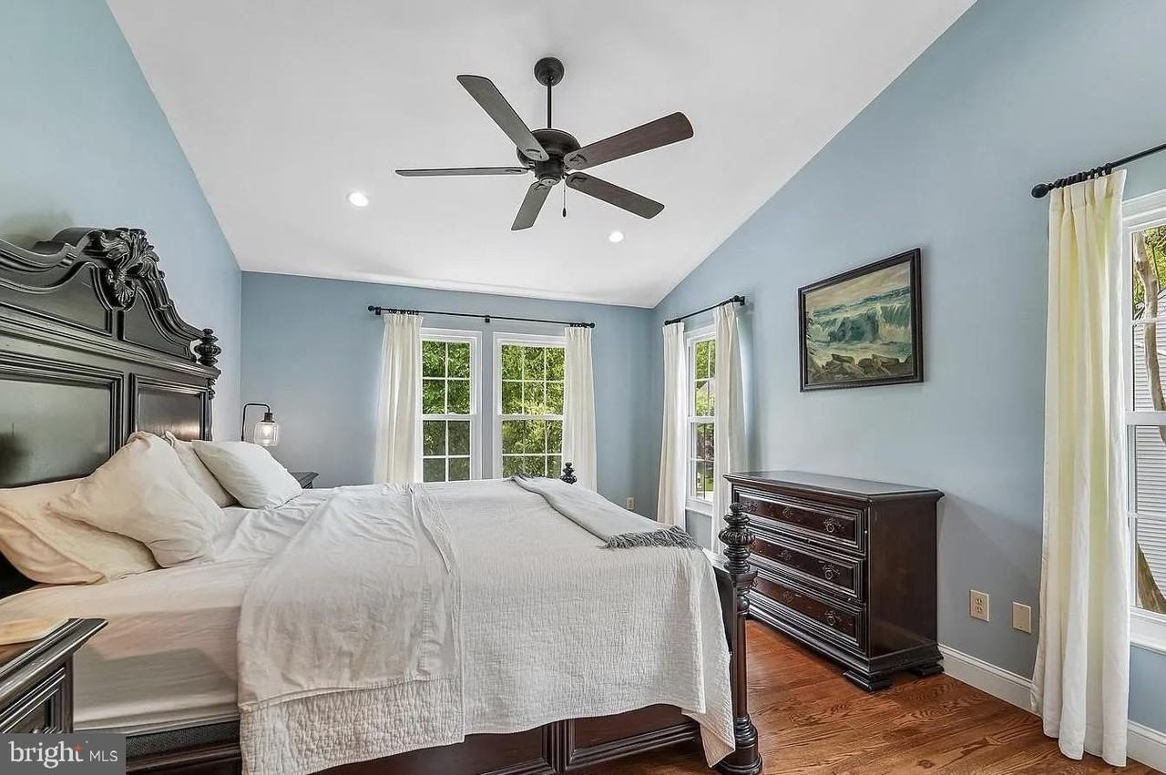 18613 Meadowland Ter - Photo 7 of 9