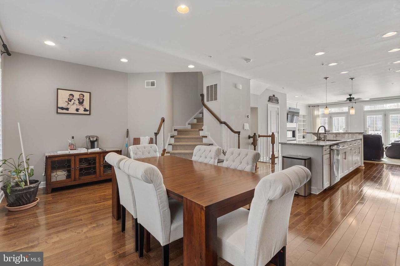 412 Blue Flax Pl - Photo 6 of 37