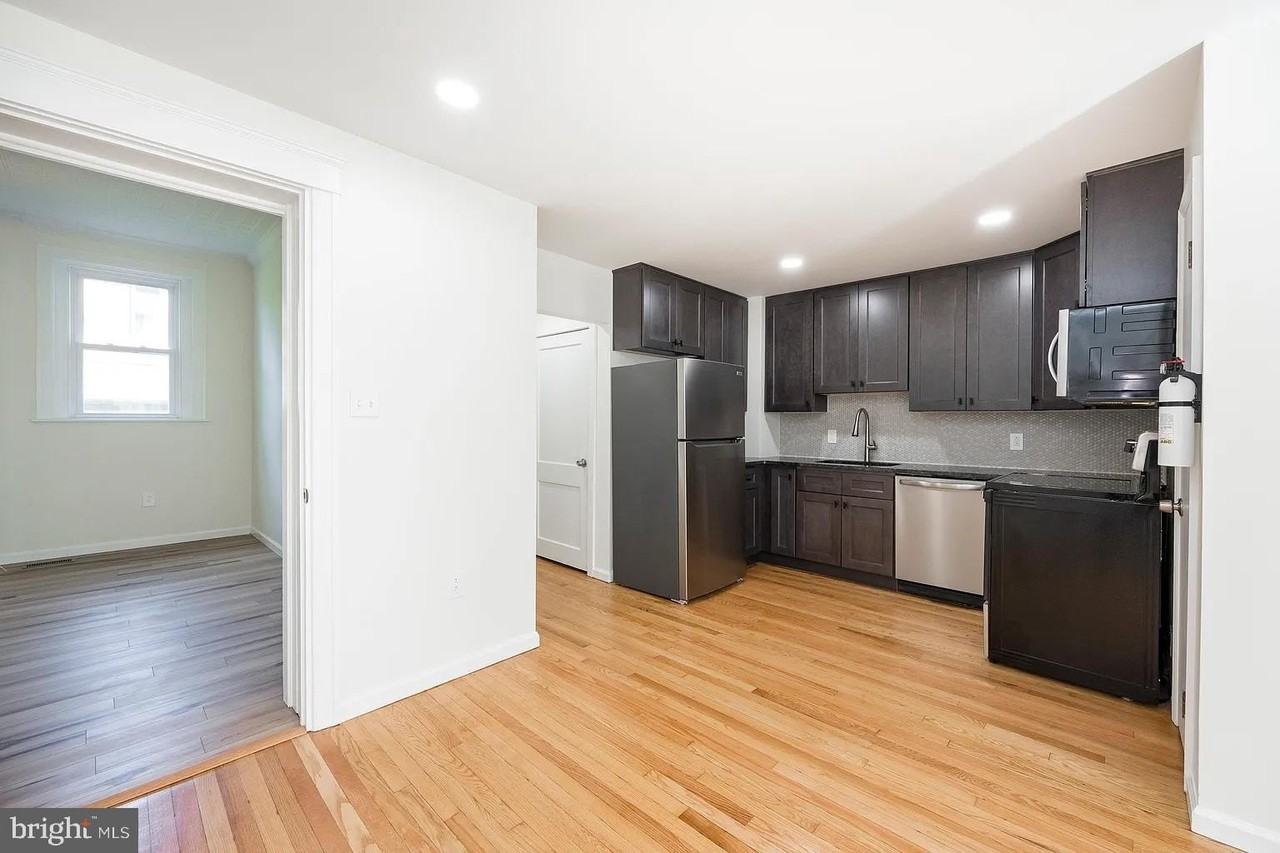 554 Main St #5 - Photo 2 of 16