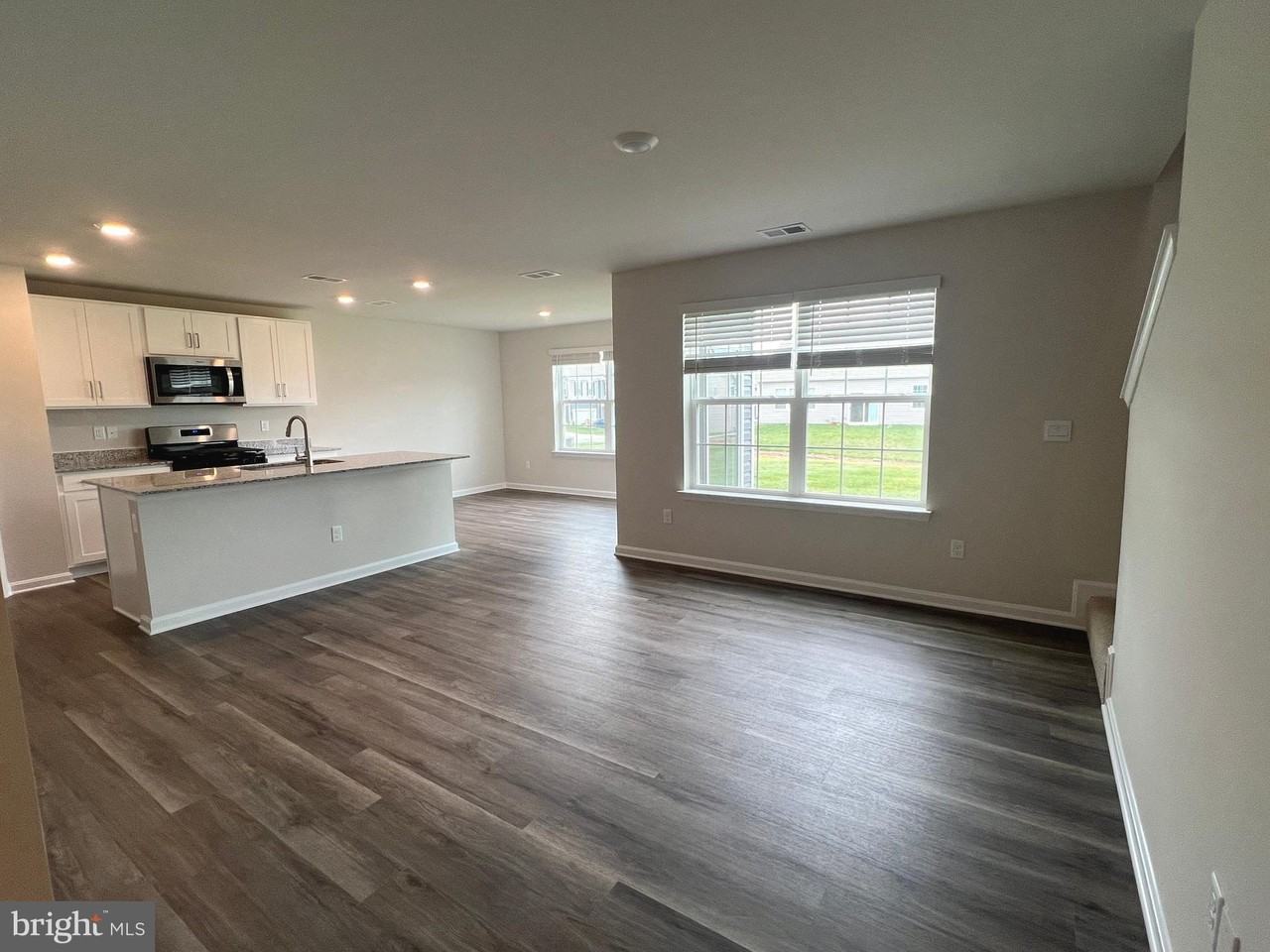 180 Hamstead Dr - Photo 6 of 24