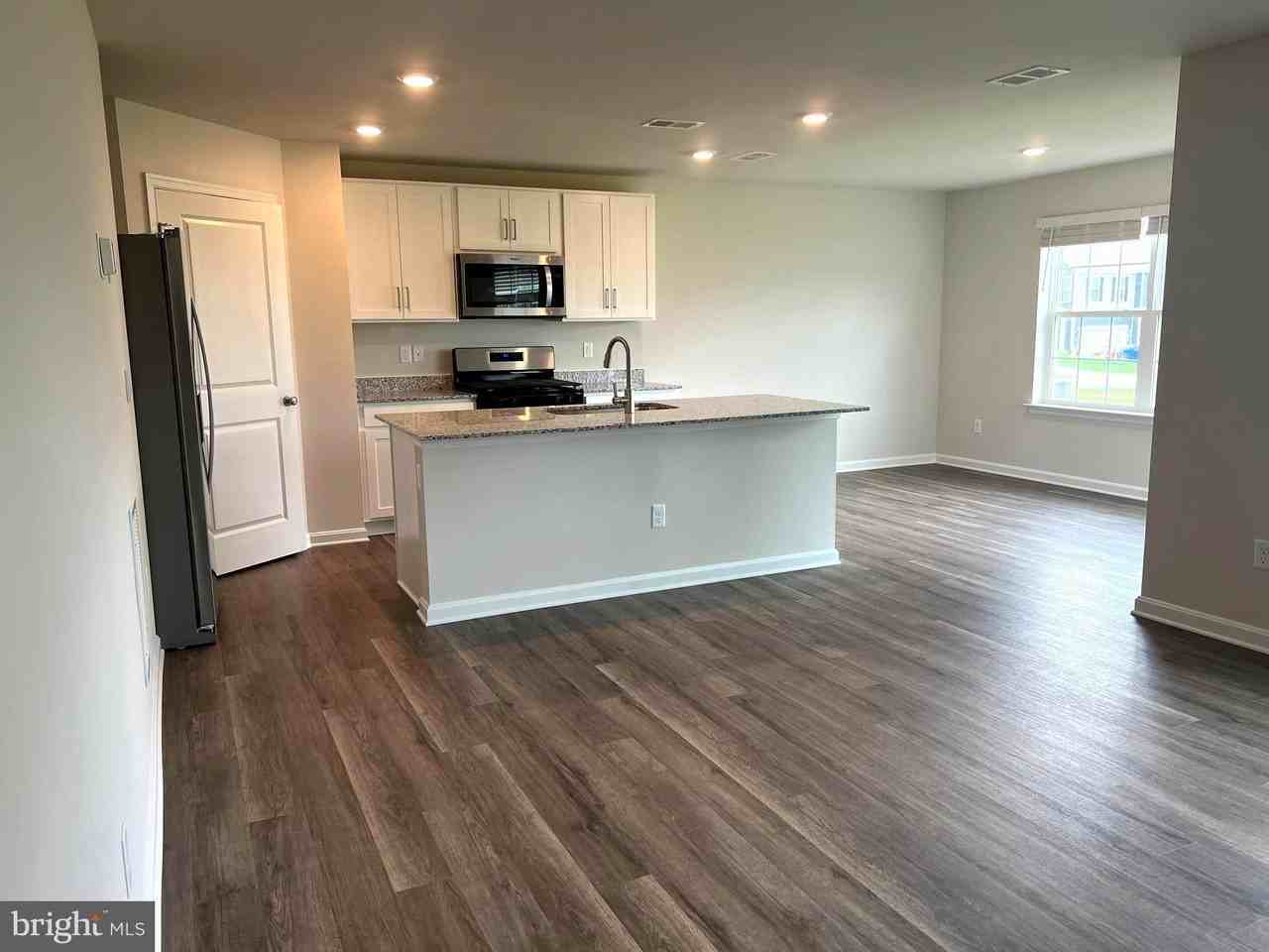 180 Hamstead Dr - Photo 7 of 24