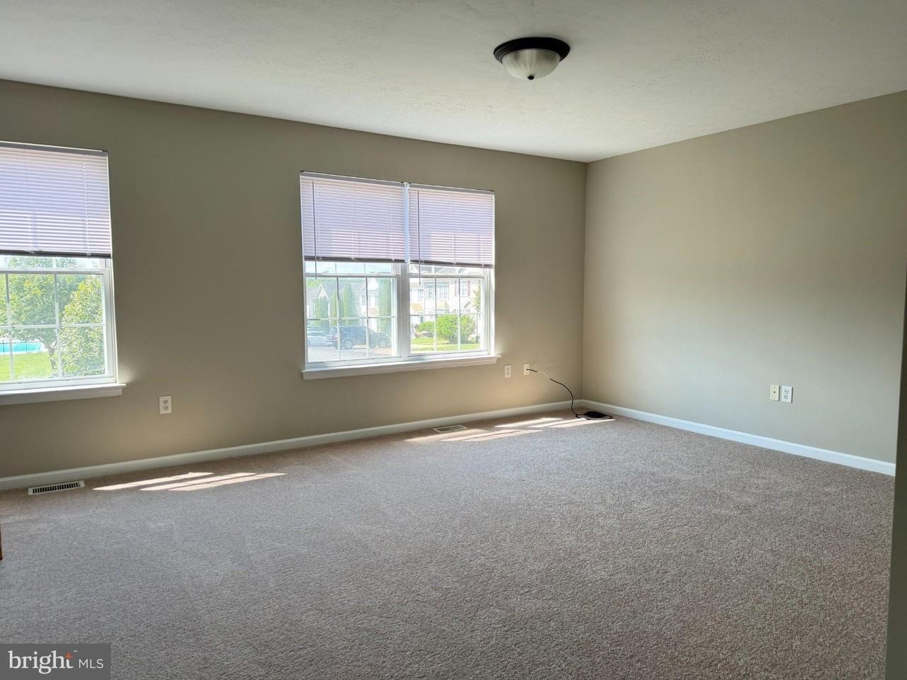 206 Weathervane Dr - Photo 5 of 26