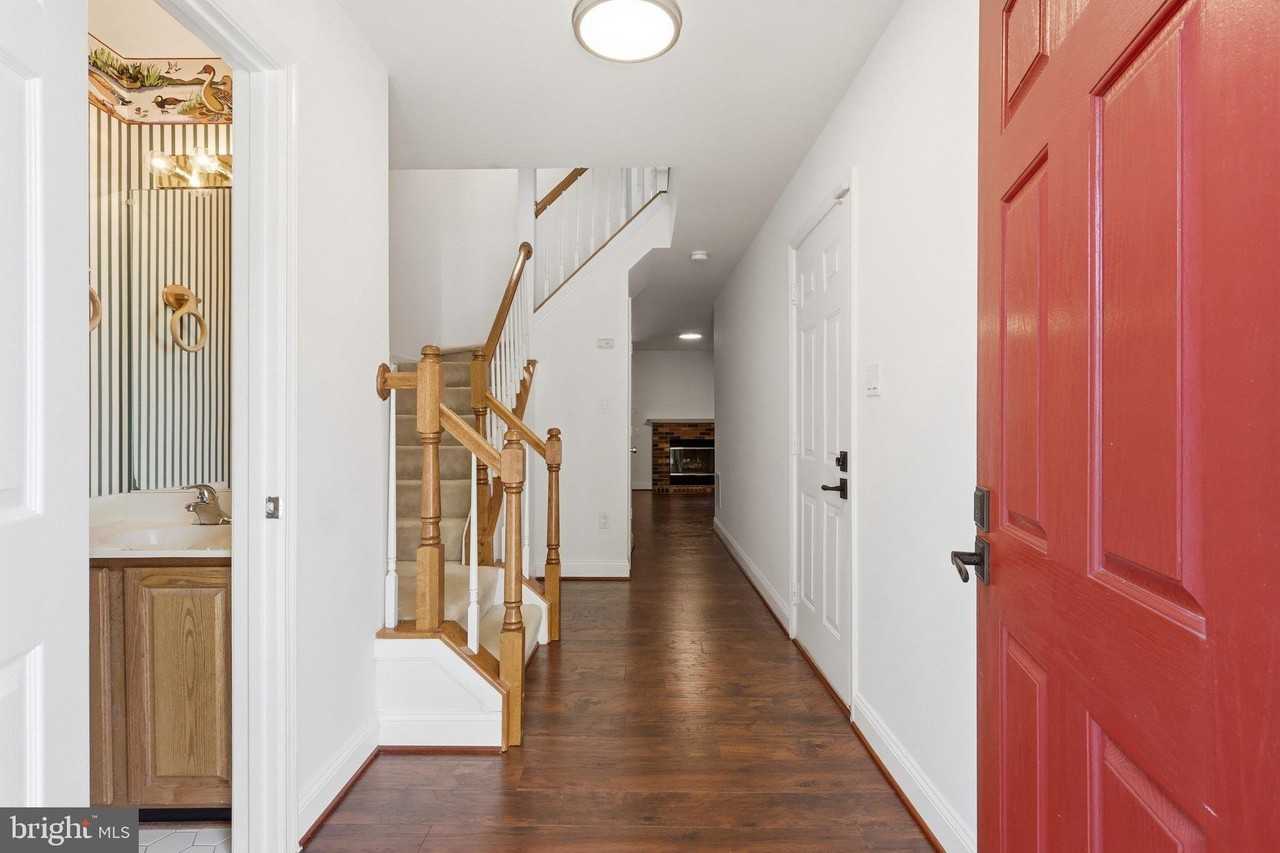 14214 Beddingfield Way - Photo 2 of 41