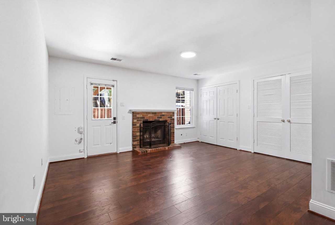 14214 Beddingfield Way - Photo 3 of 41