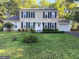 featured image of 10802 Hunt Club Rd