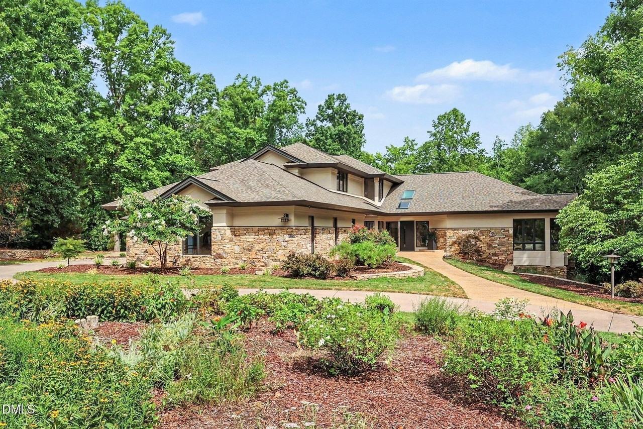 12044 Iredell - Photo 3 of 44