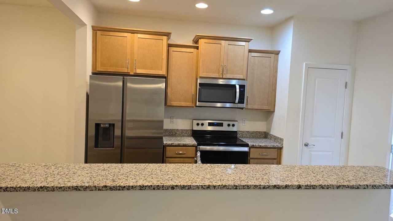 4769 Lord Fogelman Way - Photo 6 of 30