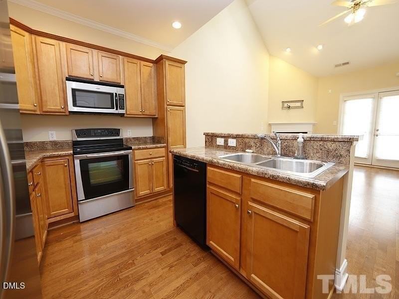 2822 Pickett Rd #143 - Photo 4 of 14