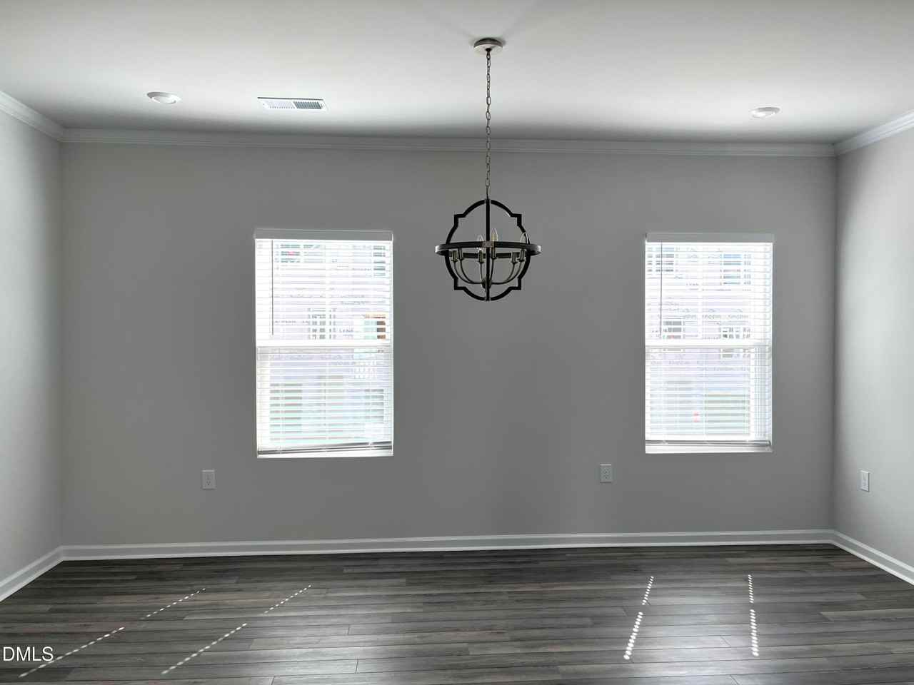 2141 Terrawood Dr - Photo 4 of 20