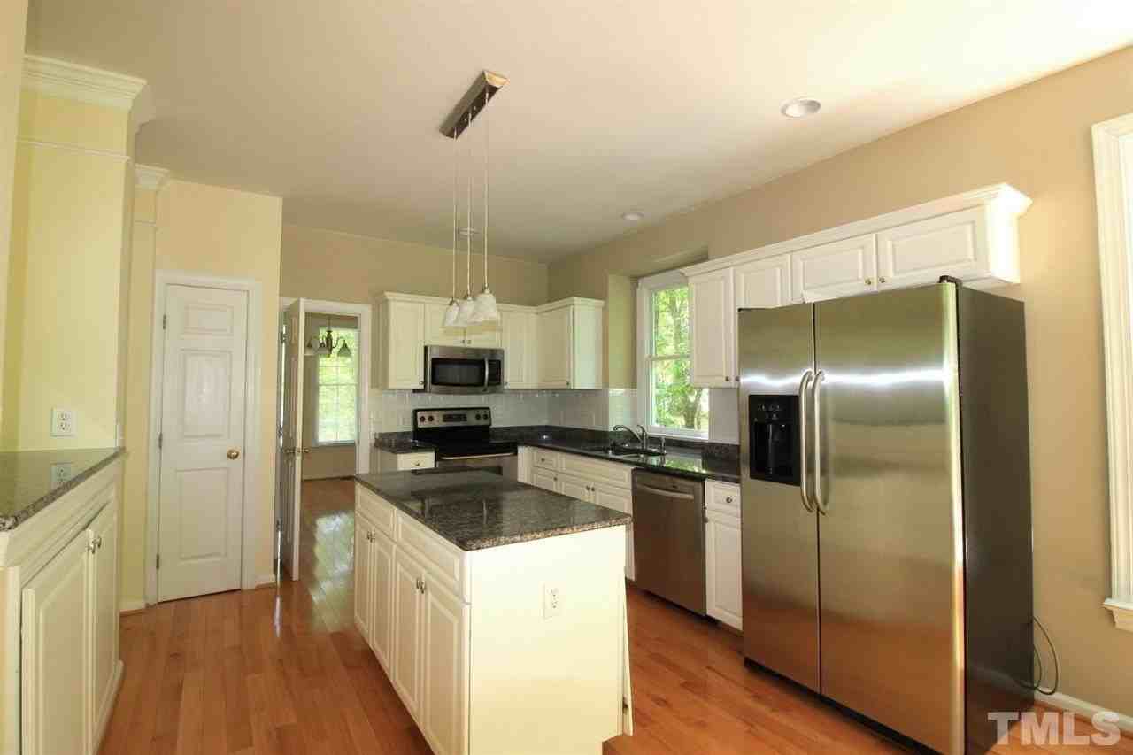106 Bowers Ln - Photo 7 of 19