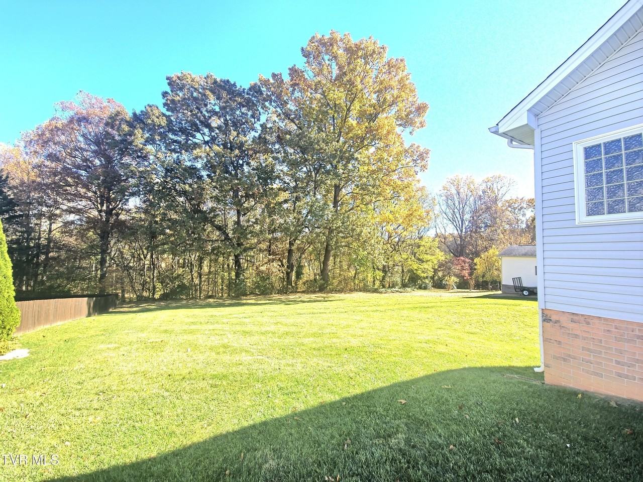 153 Sugar Plum Ln - Photo 6 of 37