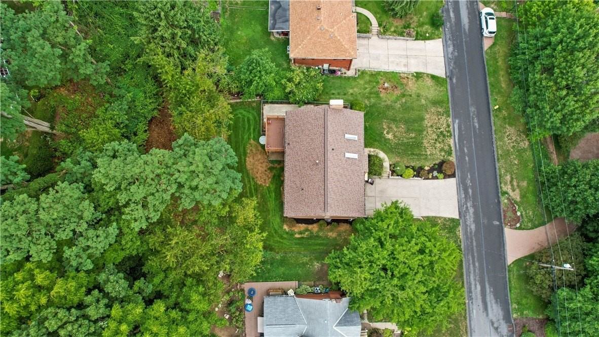 421 Clair Dr - Photo 4 of 33