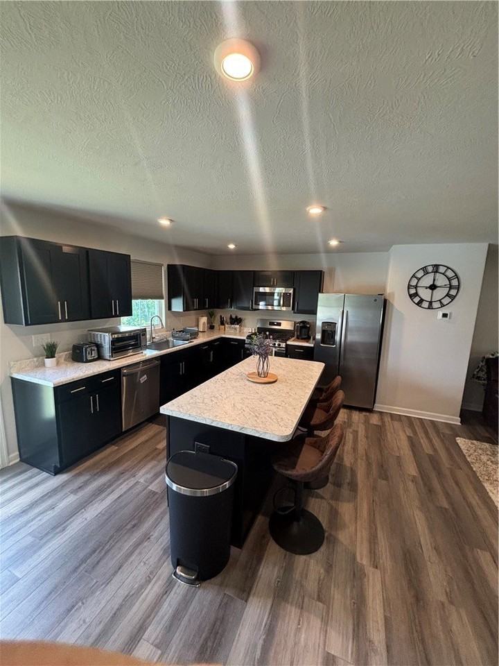 313 Ruth Ct - Photo 5 of 19