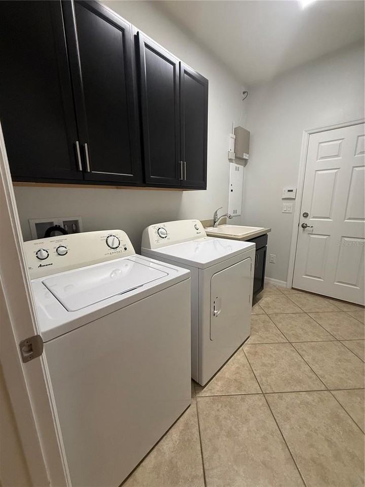 8519 Rindge Rd - Photo 7 of 21