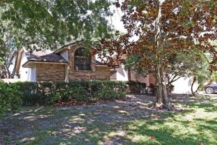 5722 Bay Side Dr - Photo 1 of 1