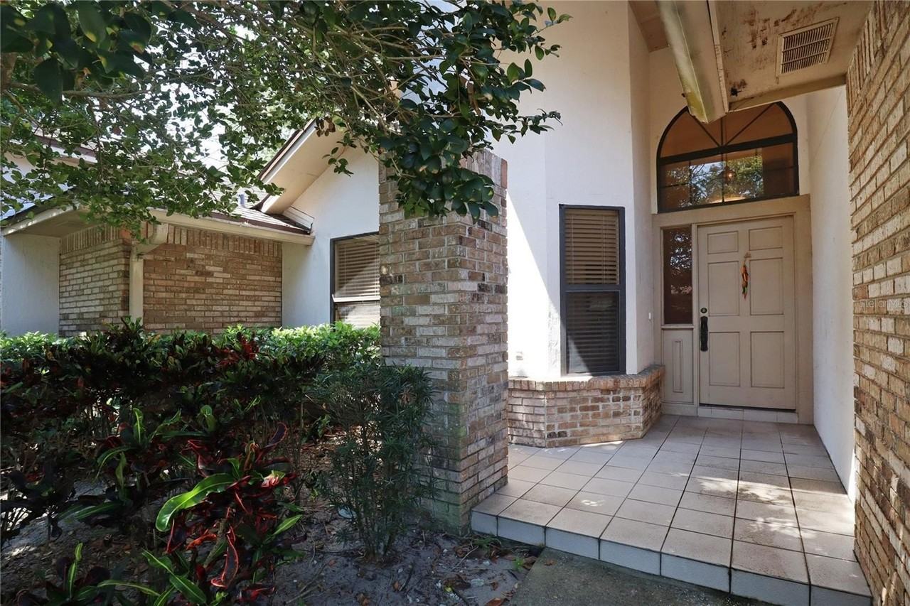 5722 Bay Side Dr - Photo 4 of 28