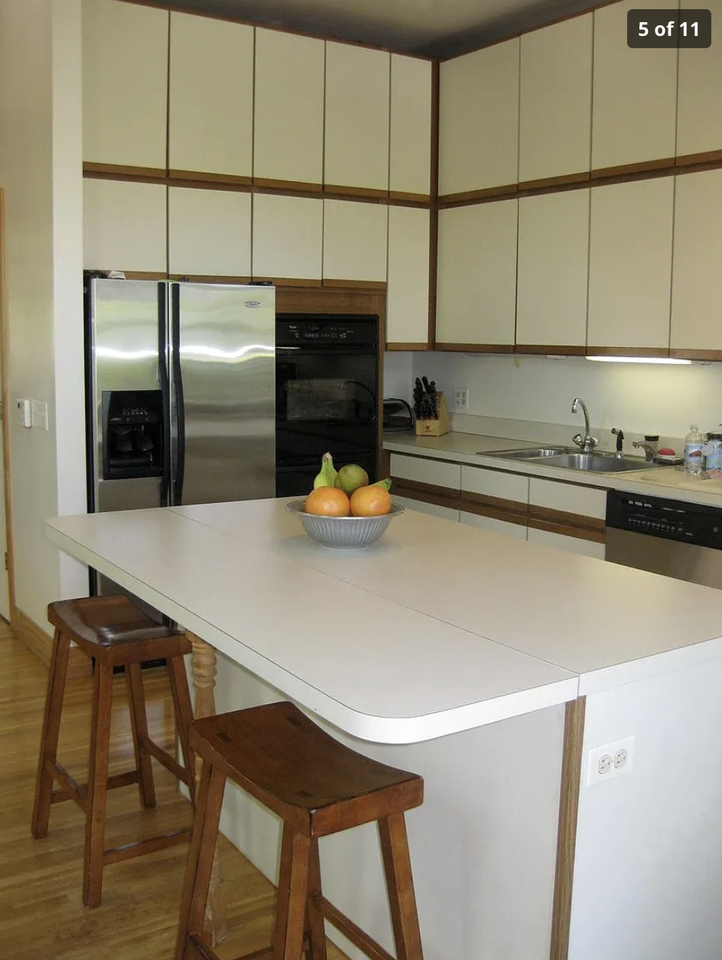 534 West Dickens Avenue #3 - Photo 2 of 11