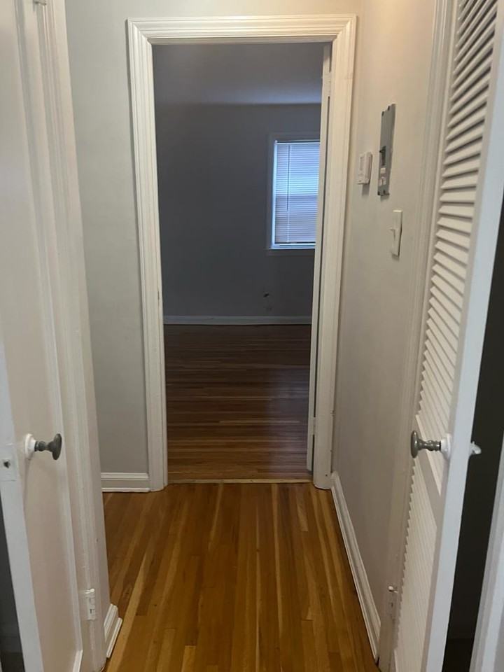 718 Ogden St #2RIGHT - Photo 6 of 14