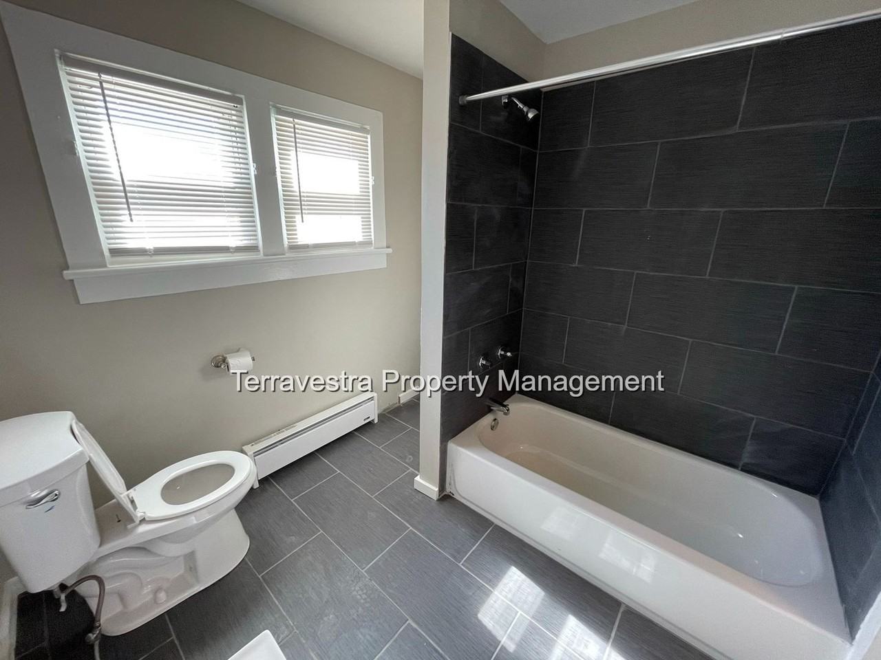 309 E Main St #C - Photo 2 of 7