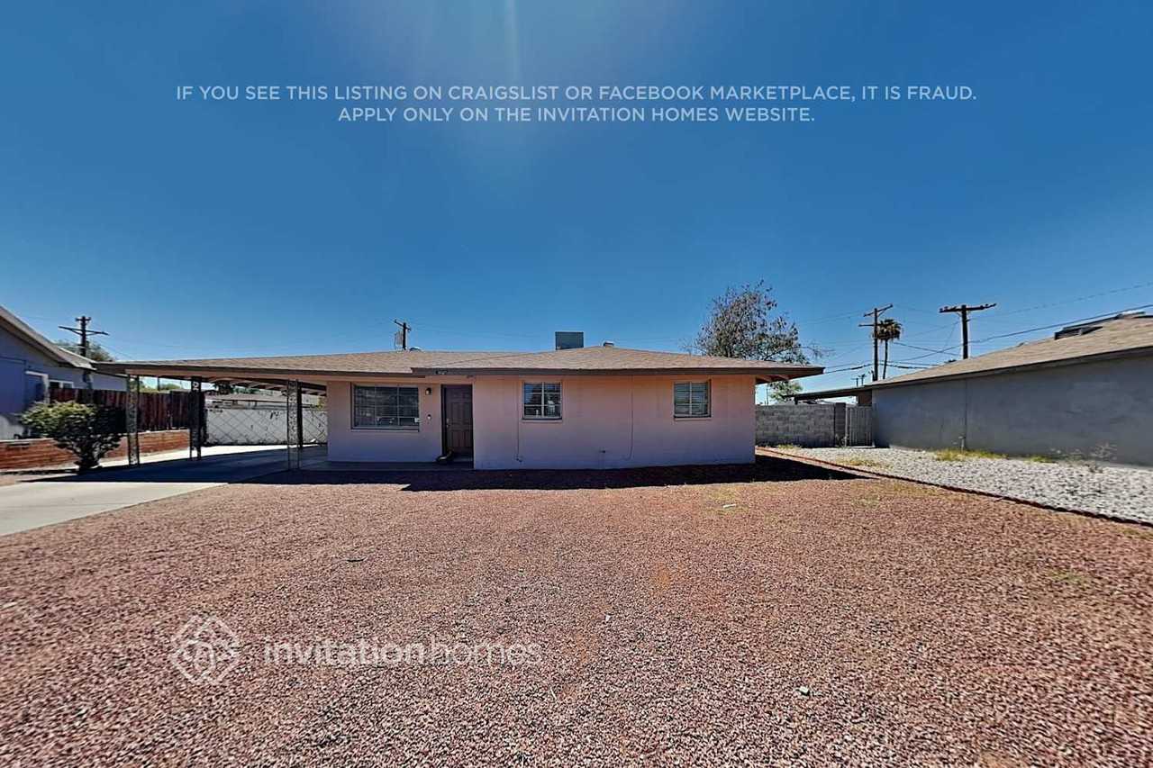 4422 S Park Dr