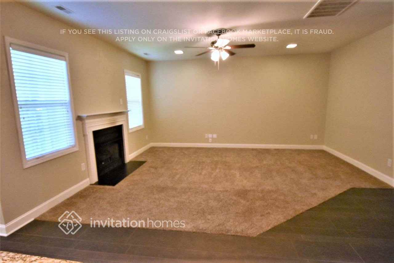 128 Cloister Ln - Photo 2 of 13