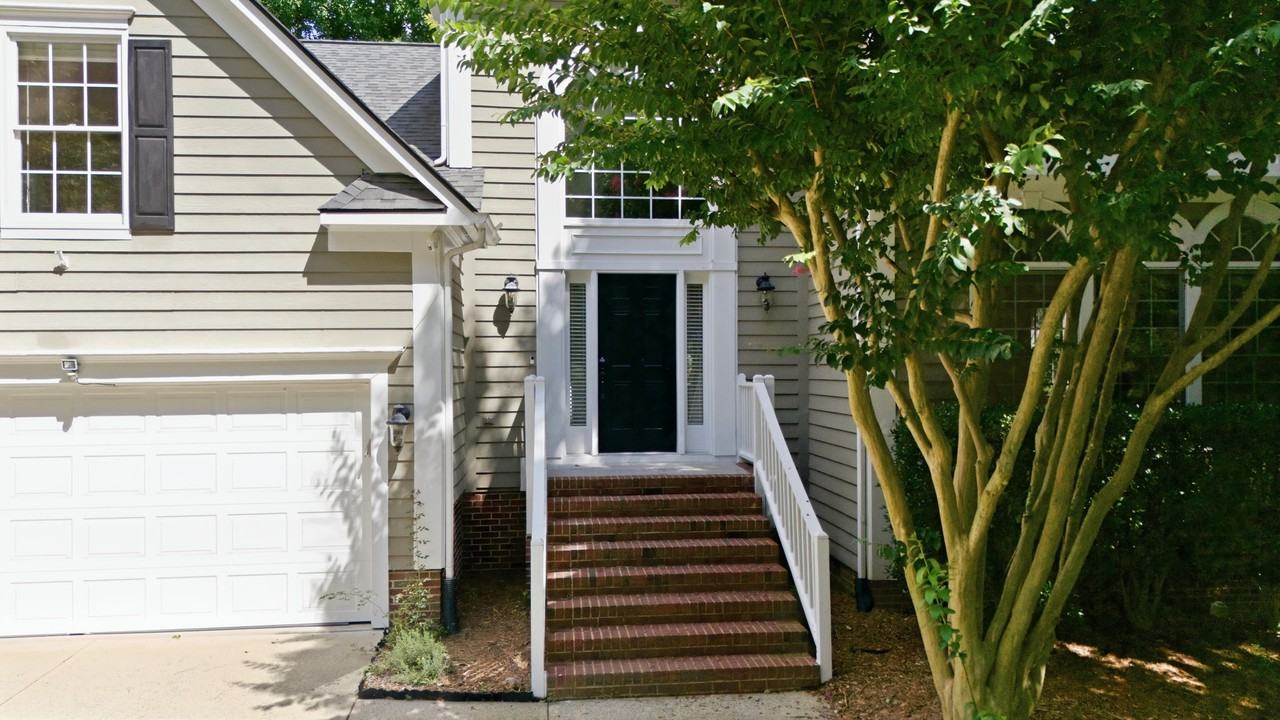 115 Lonebrook Dr #1 - Photo 3 of 50