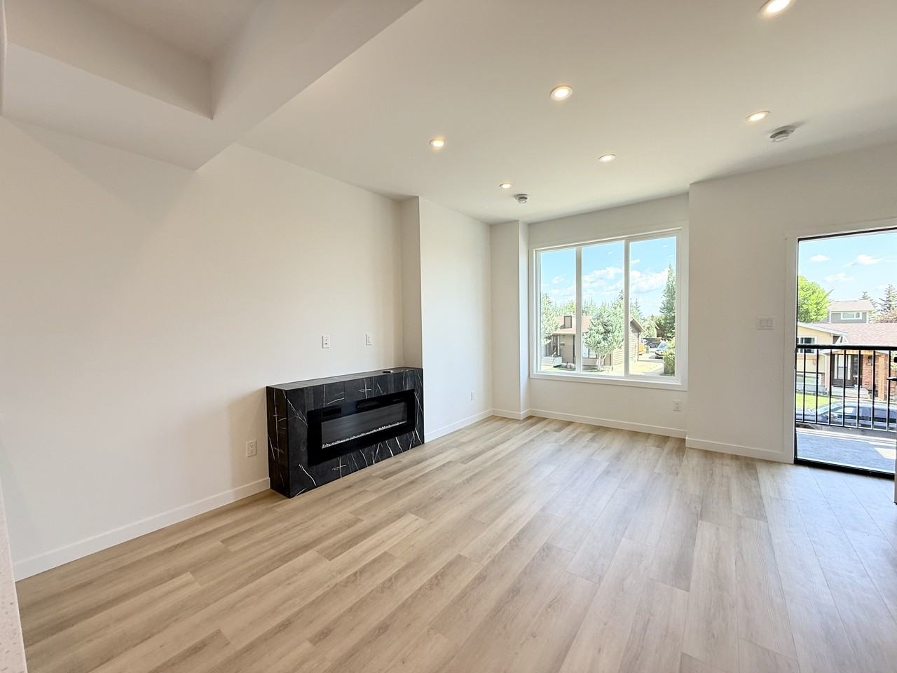 14104 21 Street Northwest - Photo 5 of 11
