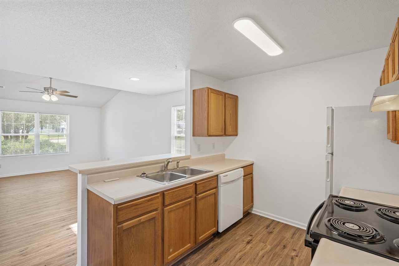 50255027 Geyser Blvd #5025 - Photo 4 of 19