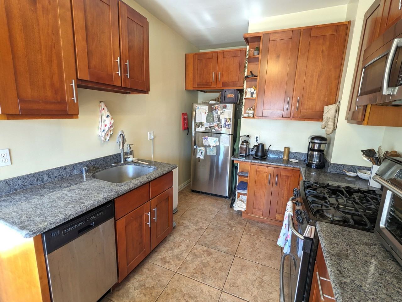 550 Lake St #304 - Photo 4 of 9
