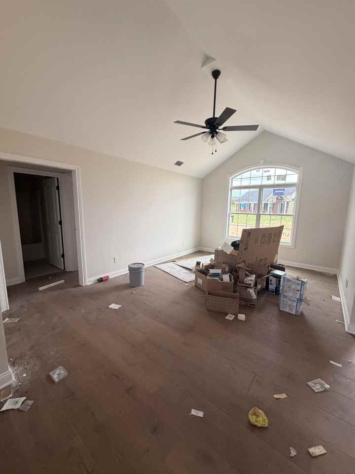 115 Flagstaff Dr #1 - Photo 3 of 11