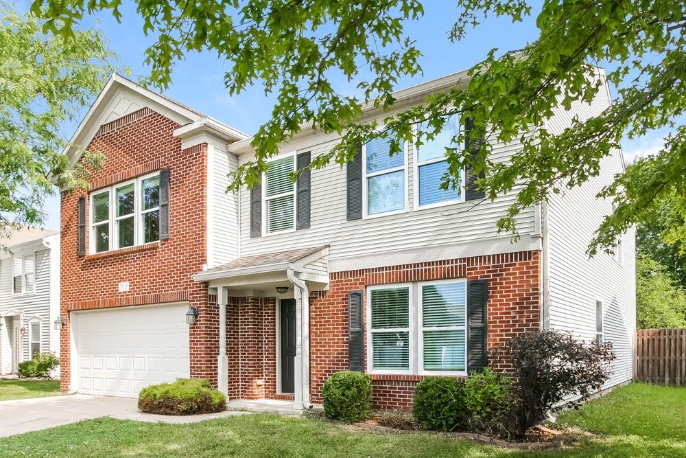 10718 Pavilion Dr - Photo 4 of 17