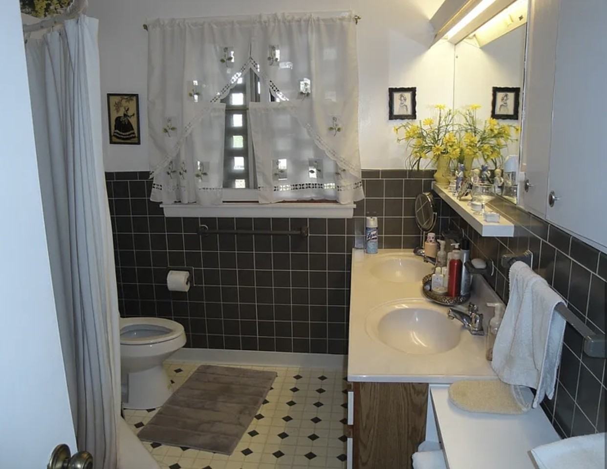 2205 Country Club Drive - Photo 6 of 6